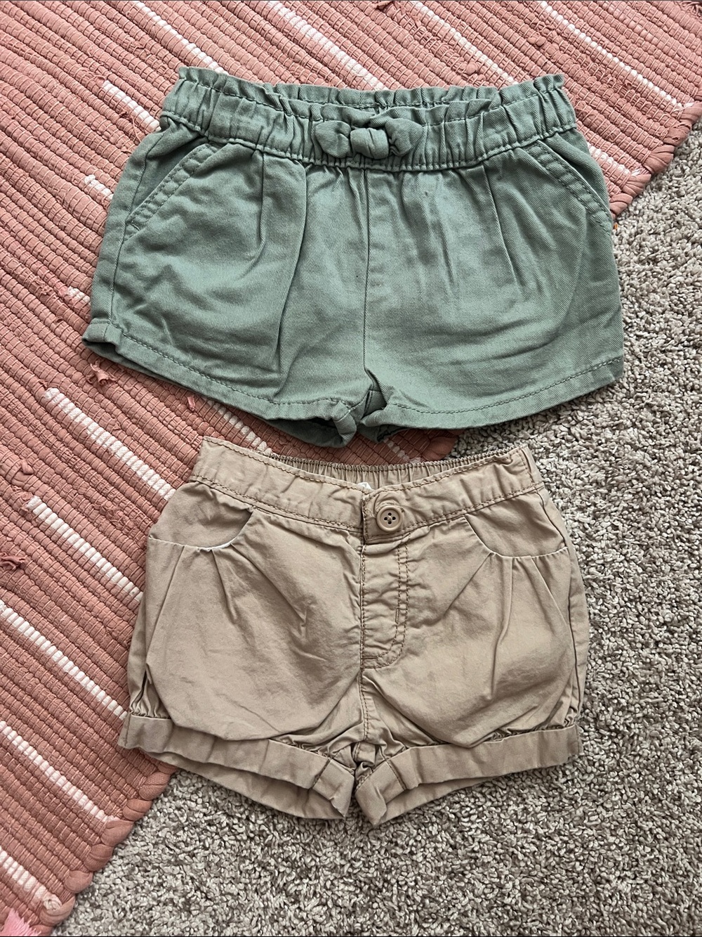OshKosh B'gosh Girls Green and Tan Shorts Set